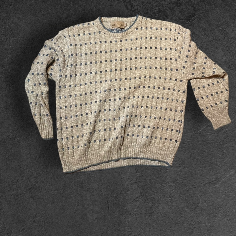 Shenandoah large sweater